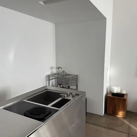 Urban Retreat Minutes Away From Duomo Cathedral 아파트 밀라노